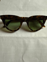 Cat pen black