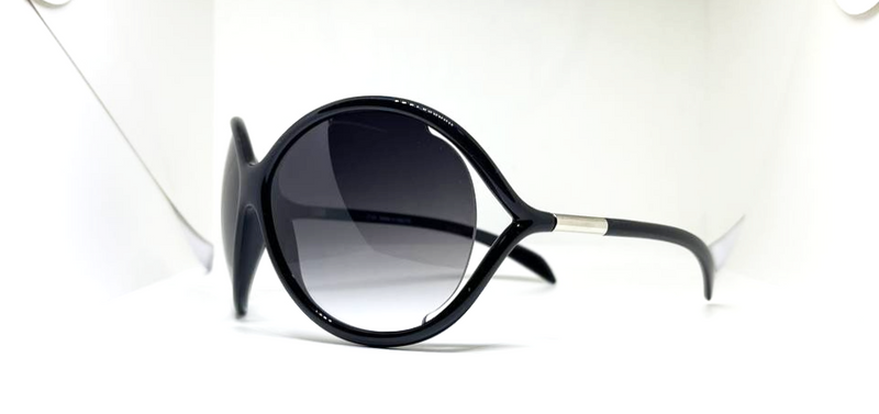 Paris Black